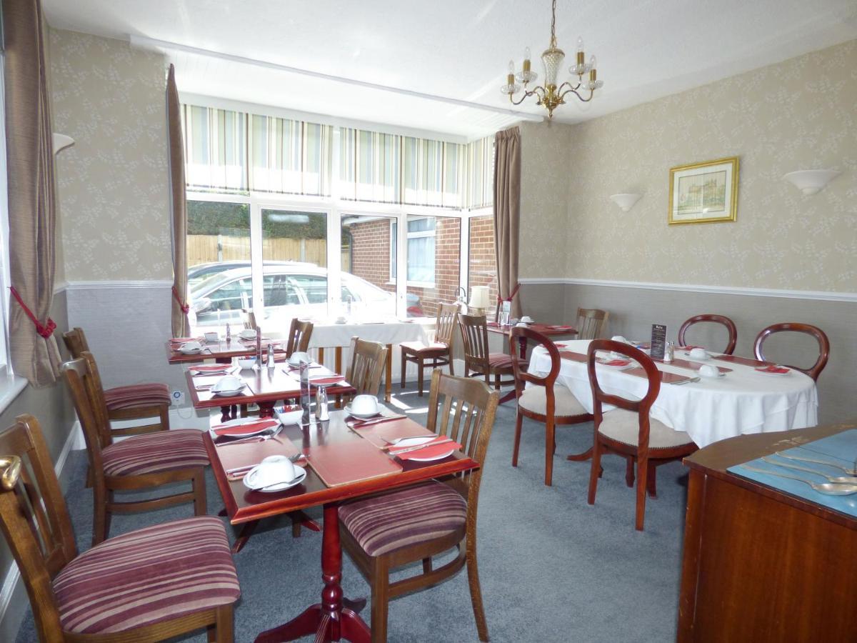 Kenmore Guest House Rustington Exterior foto