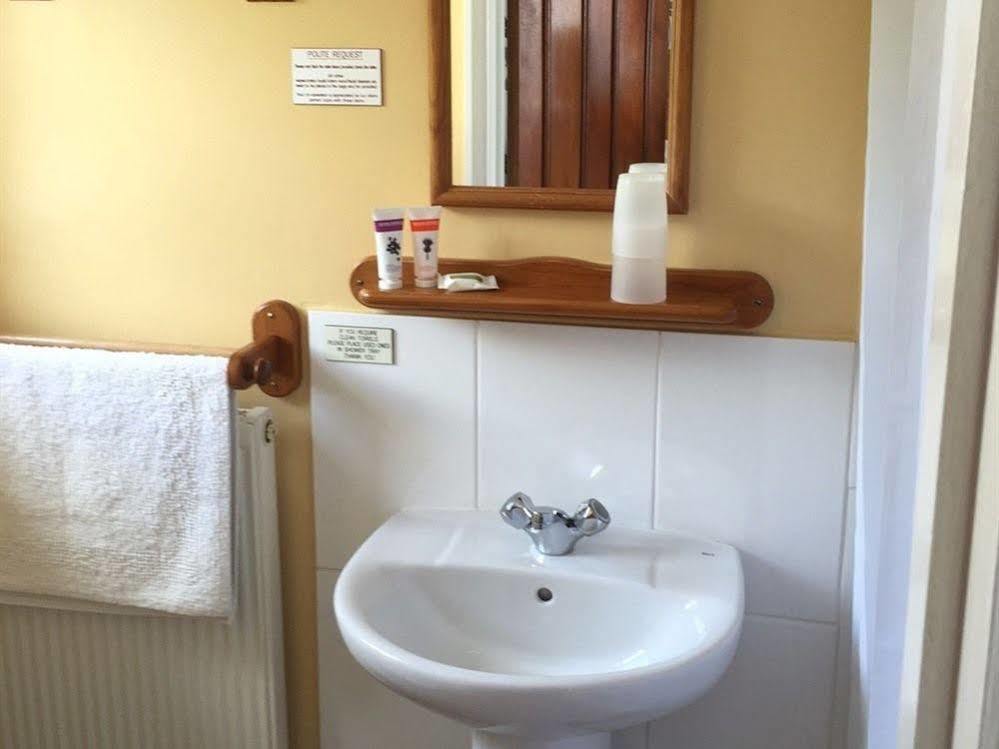 Kenmore Guest House Rustington Exterior foto